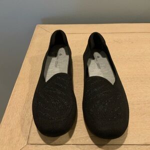 Cloudsteppers by Clarks Black Knit Flats